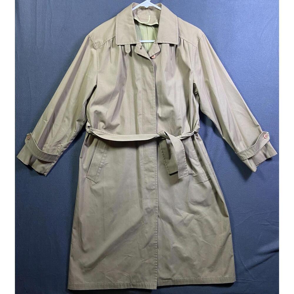 LONDON FOG  Women's 10 Petite Beige Khaki Lightweight Long Trenchcoat Rain Coat